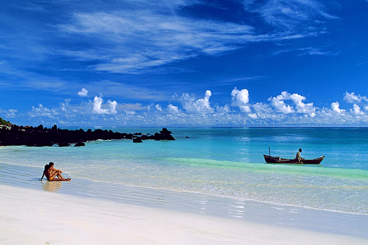 Lifeguard training in Comoros