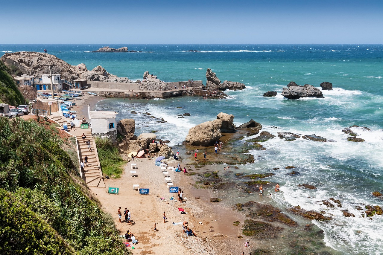 Lifeguard training in Algeria